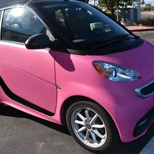 Meet your Posher, Dakota